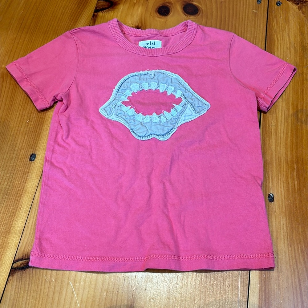 MINI BODEN 5-6 Pink Cloth Mouth Applique Tee T-Shirt